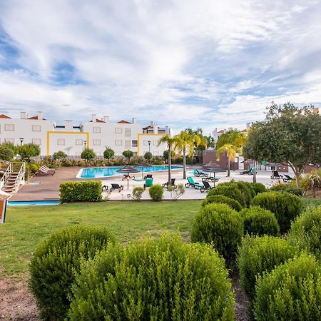 Cabanas Beach House - Pool View كاباناس تْدي تافيرا المظهر الخارجي الصورة